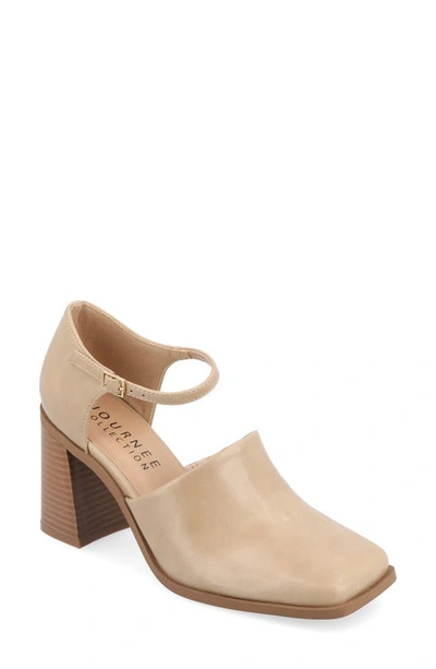 Shop Journee Collection Bobby Pump In Tan