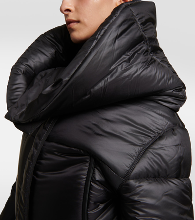 Alaïa Foldover-collar Crop Puffer Jacket In Black