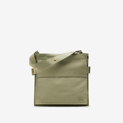 Shop Burberry Medium Trench Tote In Hunter