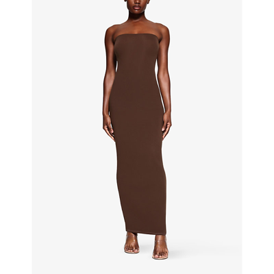 Shop Skims Womens Cocoa Fits Everybody Square-neck Stretch-woven Maxi Dress