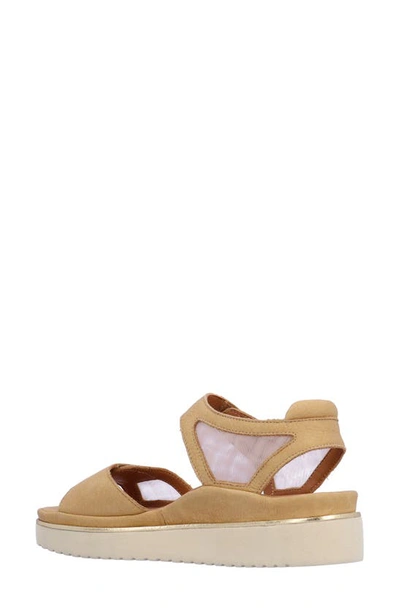 L'amour Des Pieds Arna Sandal In Lioness