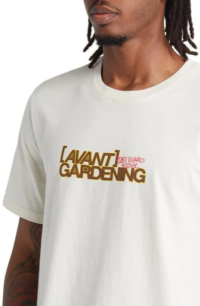 Shop Coney Island Picnic Portrait Organic Cotton Graphic T-shirt In Coconut