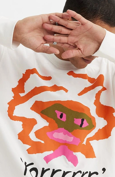 Shop Levi's Long Sleeve Box Graphic T-shirt In Rorrrr Orange