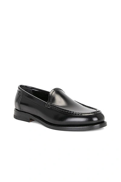 Manolo Blahnik Dineguardo Leather Loafer In Black