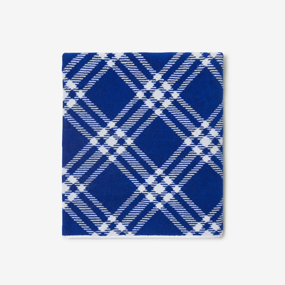 Shop Burberry Check Cotton Towel In Knight