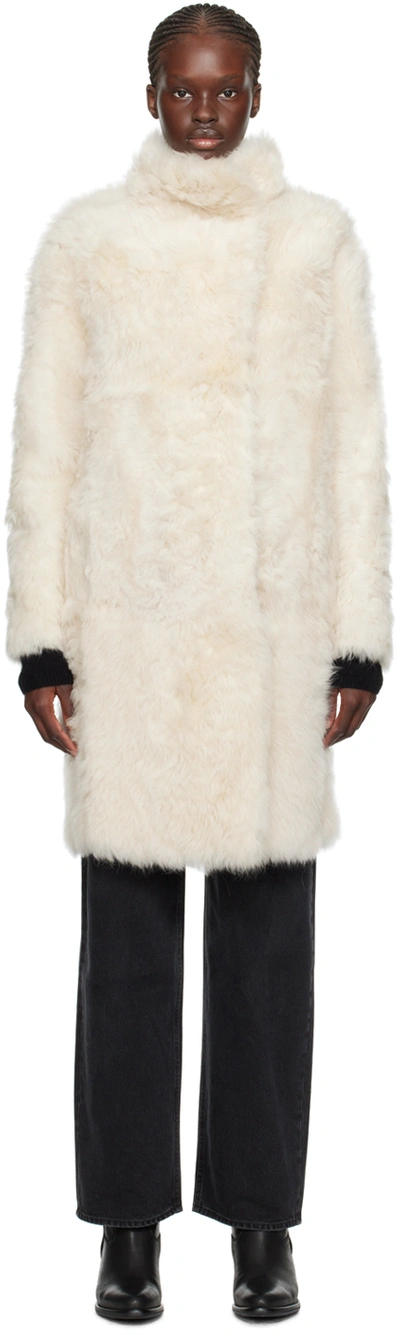 Shop Yves Salomon Off-white Notched Lapel Reversible Shearling Coat In A1006 Meringue
