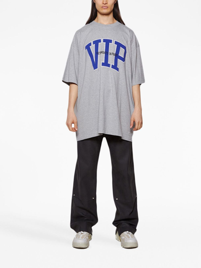 Shop Vetements Vip Logo T-shirt In Grey