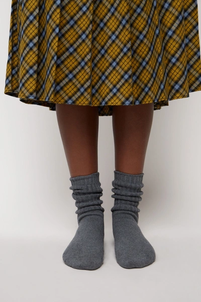 Danielle Guizio Ny Cozy Socks In Heather Grey