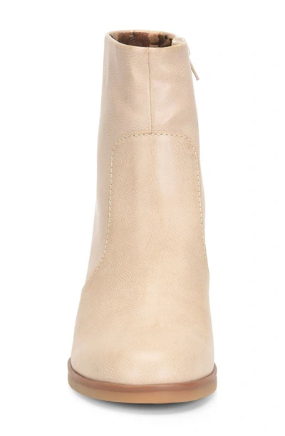 Korks Destiny Block Heel Bootie In Cream