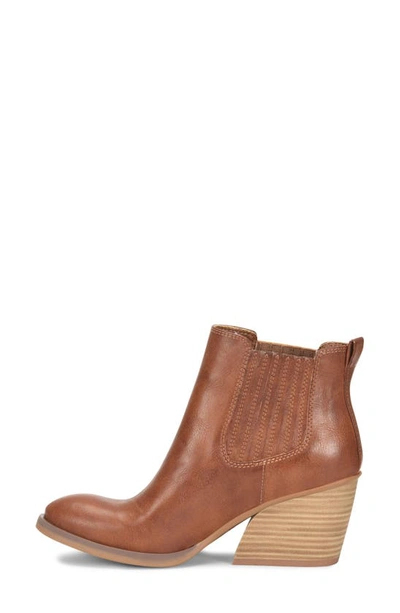 Korks Hadley Block Heel Bootie In Tan