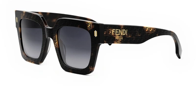 Shop Fendi Roma Fe 40101 F 55b Square Sunglasses In Grey