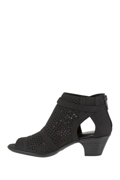 Easy Street Carrigan Womens Faux Suede Cut-out Dress Sandals In Black