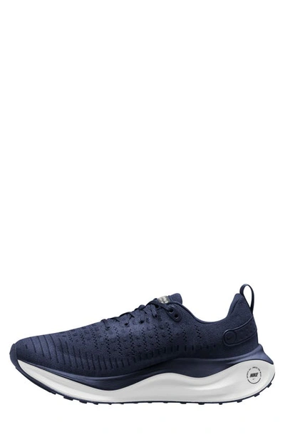 Nike Men's Infinityrn 4 Road Running Shoes In College Navy/ Platinum Tint