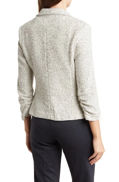 Amanda & Chelsea Three-quarter Sleeve Scrunch Bouclé Blazer In Ivory/black