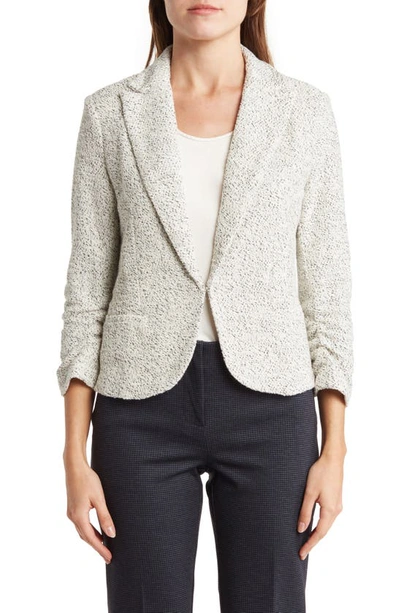 Amanda & Chelsea Three-quarter Sleeve Scrunch Bouclé Blazer In Ivory/black