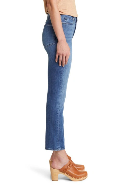 Frame Slim Faded Jeans In Blue