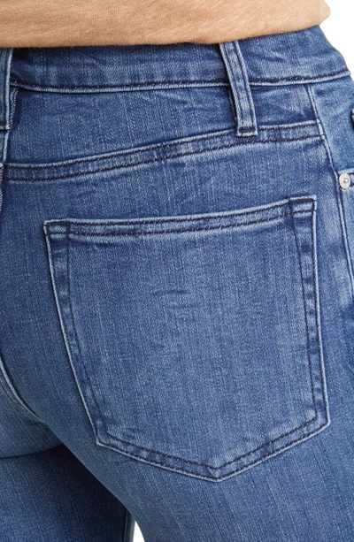 Frame Slim Faded Jeans In Blue