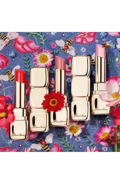 Guerlain Kisskiss Bee Glow Tinted Lip Balm In 129 Bloss/kiss
