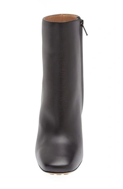 Bottega Veneta Knot Ankle Boot In Black