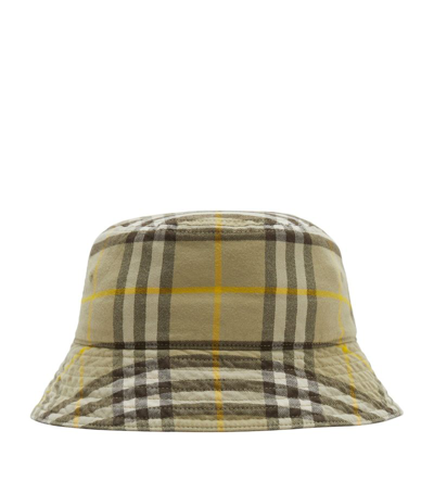 Shop Burberry Check Bucket Hat In Green