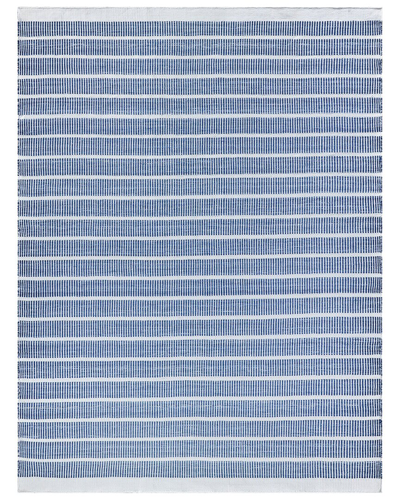 Exquisite Rugs Boca Pet Area Rug In White