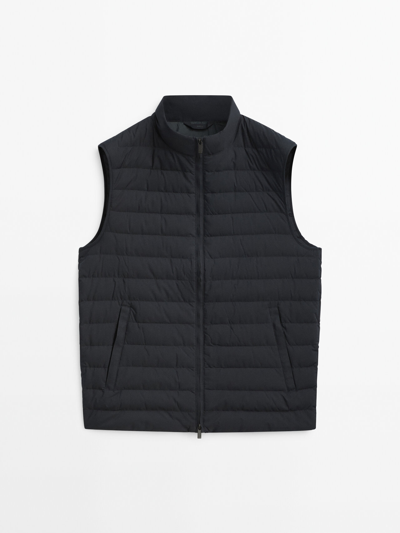 Massimo Dutti Puffer Gilet With Down And Feather Filling In Marineblau |  ModeSens