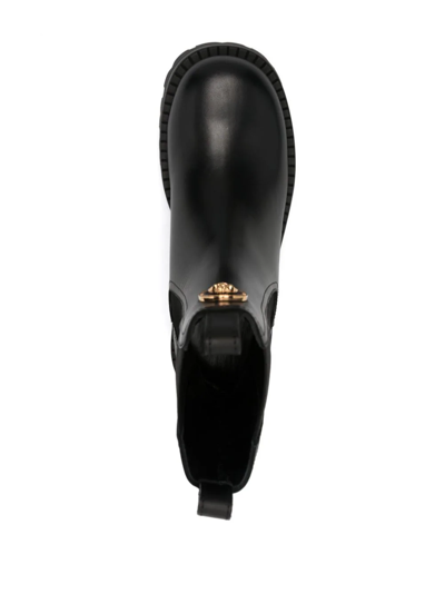 Shop Versace Stivali Chelsea Vagabond In Black