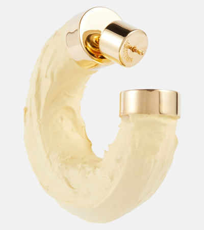 Shop Jacquemus Trompe-l'oeil Hoop Earrings In Gold