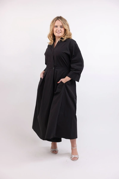 Shop Bereal Kate Dress In Black