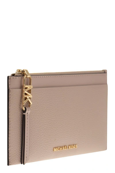 Shop Michael Kors Large Credit Card Holder In Grained Leather In Pink