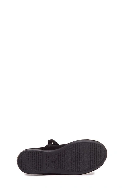 Childrenchic Velvet Mary Jane Shoe In Black