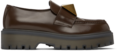 Shop Valentino Brown One Stud Loafers In 514 Cacao
