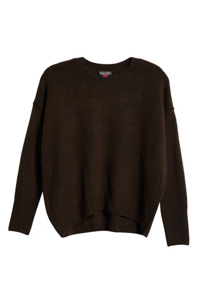 Vince Camuto Center Seam Crewneck Sweater In Chocolate