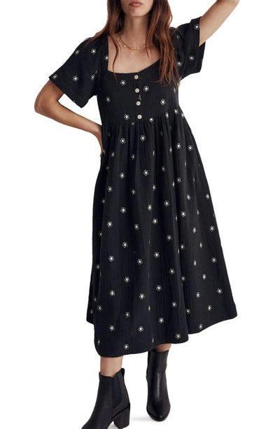 Shop Madewell Daisy Embroidered Lightspun Square Neck Midi Dress In True Black