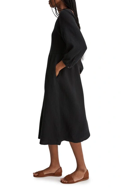 Madewell Lightspun V-neck Midi Dress In True Black