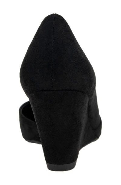 Reaction Kenneth Cole Eltinn Wedge Pump In Black Microsuede