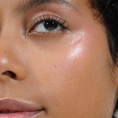 Neen Pretty Shiny In Luna