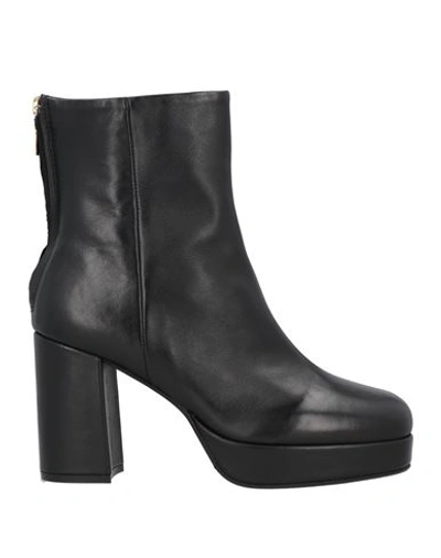 Shop Carmens Woman Ankle Boots Black Size 11 Soft Leather
