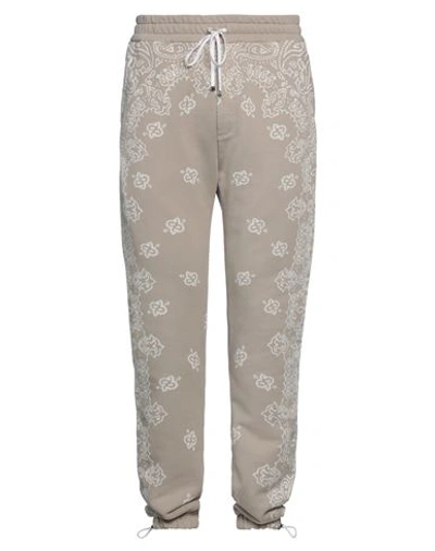 Shop Amiri Man Pants Grey Size L Cotton