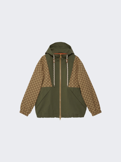 Shop Gucci Gg Cotton Canvas Zip Jacket In Green And Camel