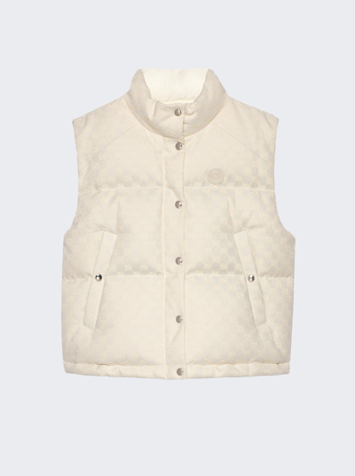 Shop Gucci Gg Cotton Canvas Puffer Vest In Cream