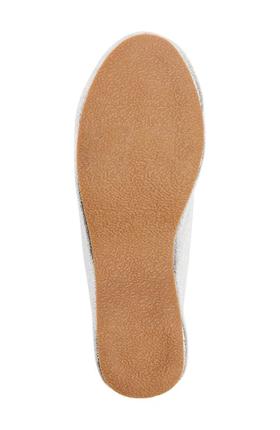 Azalea Wang Lizzy Metallic Platform Clog In Silver