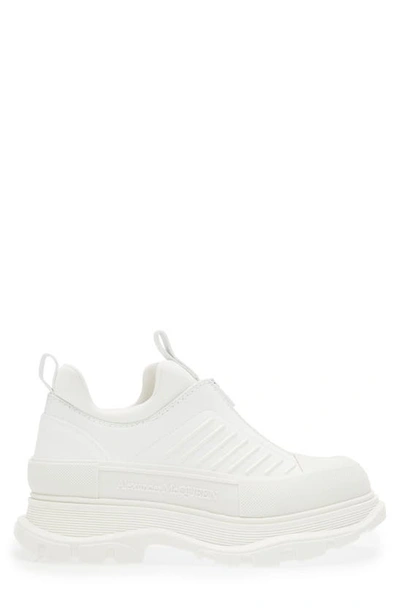 Shop Alexander Mcqueen Tread Slick Moto Low Top Sneaker In White/ Off White