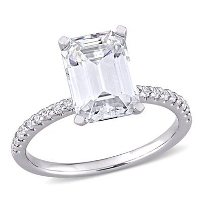 Mimi & Max 3 1/5ct Dew Emerald Created Moissanite Engagement Ring In 10k White Gold In White