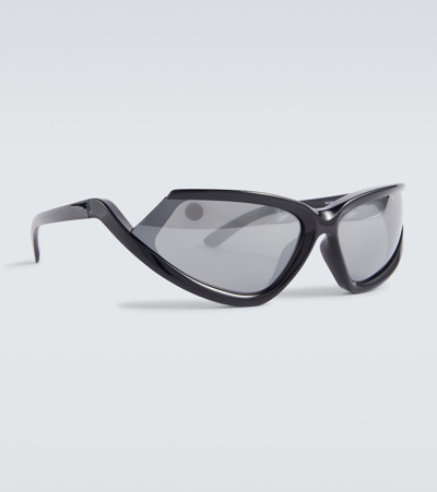 Shop Balenciaga Side Xpander Cat Sunglasses In Black