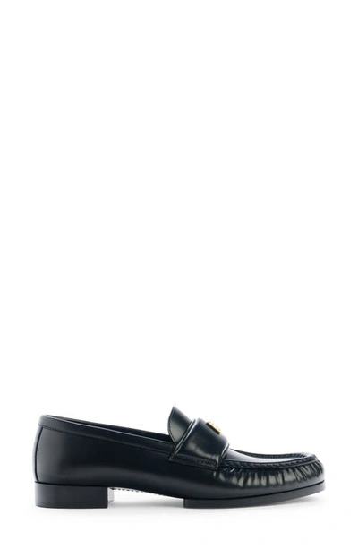 Shop Givenchy 4g Loafer In Black