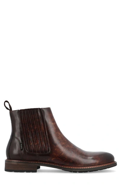 Shop Taft 365 Leather Lug Sole Chelsea Boot In Espresso