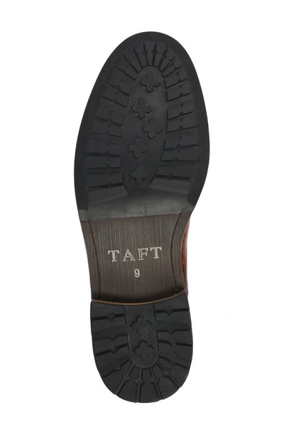 Shop Taft 365 Leather Lug Sole Chelsea Boot In Walnut