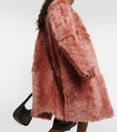 Yves Salomon Shearling Coat In Pink