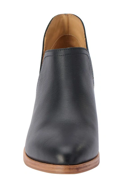 Nisolo Mia Everyday Bootie In Black